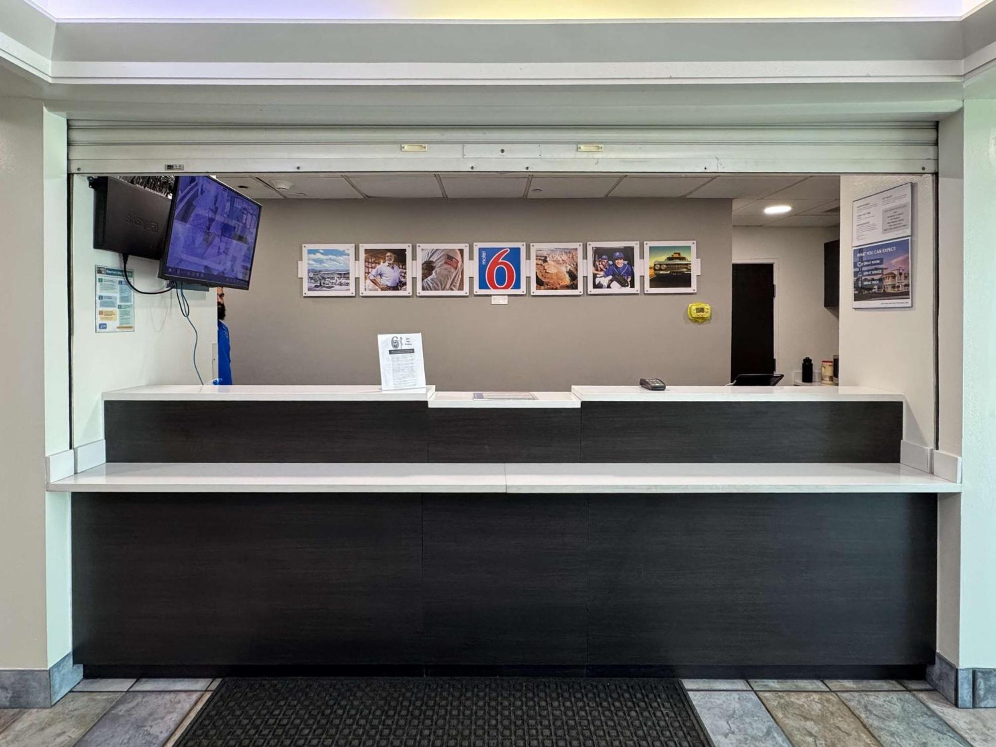 Motel 6-Joliet, Il - Chicago - I-55 Eksteriør billede